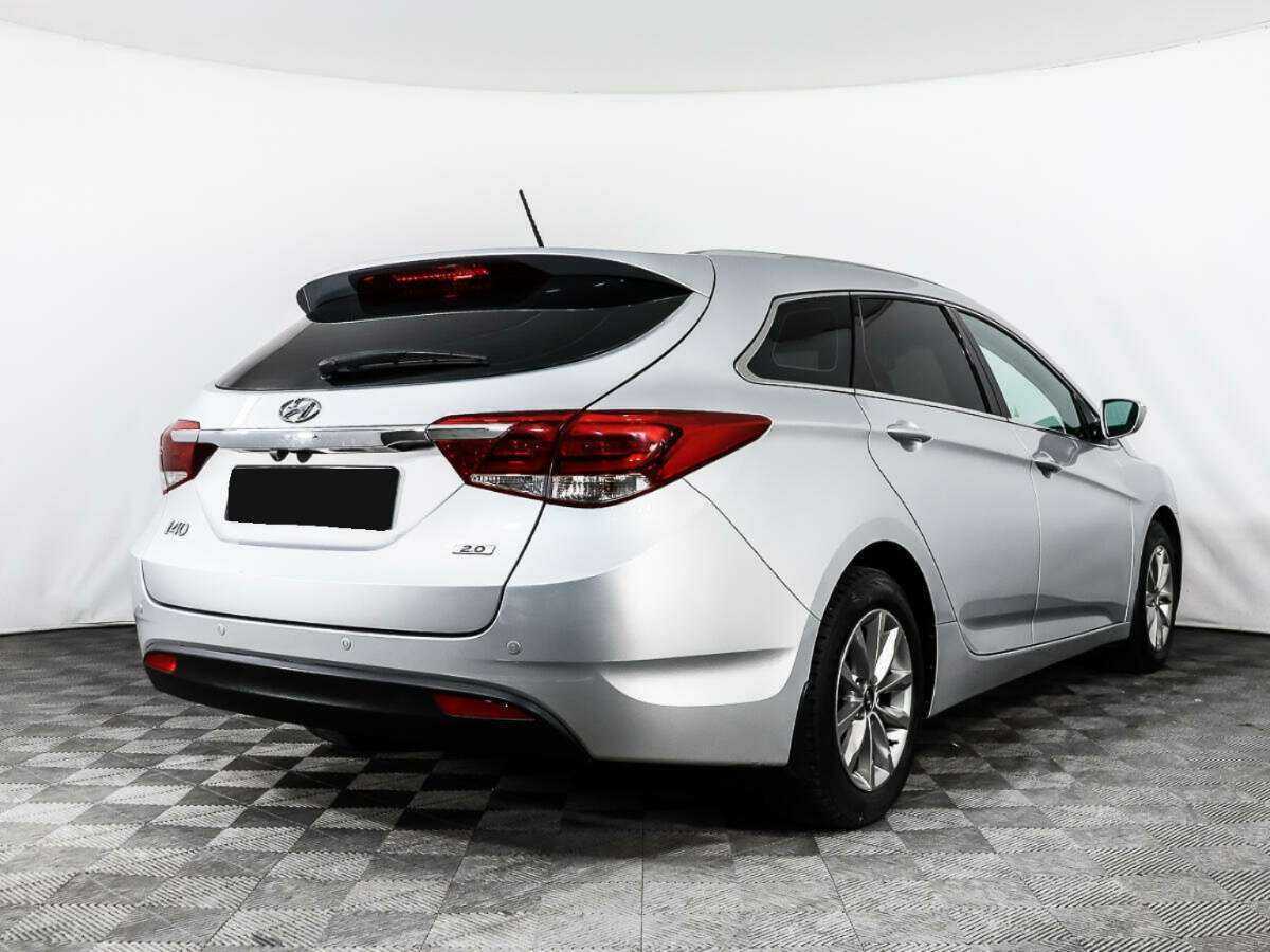 Купить Hyundai i40 с пробегом. Фото: #4