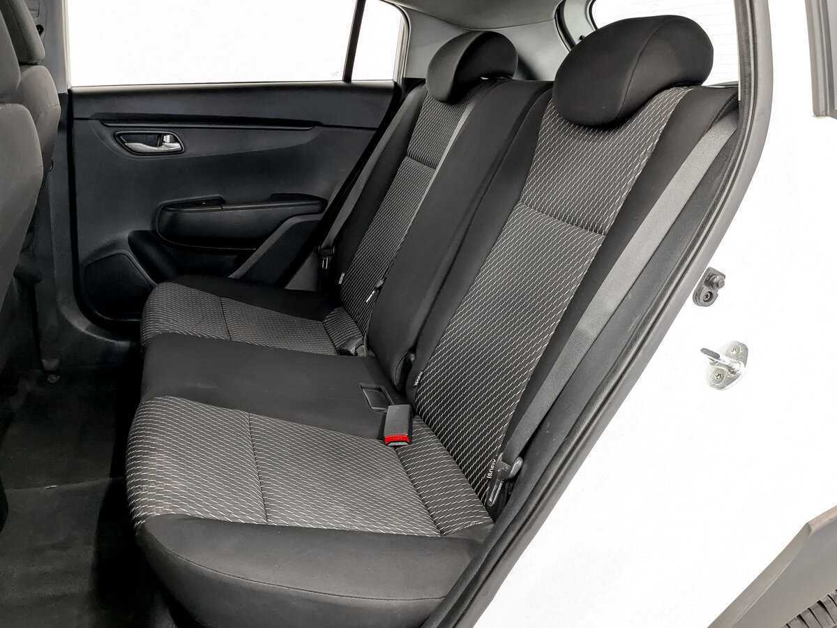 Купить Kia Rio с пробегом. Фото: #10