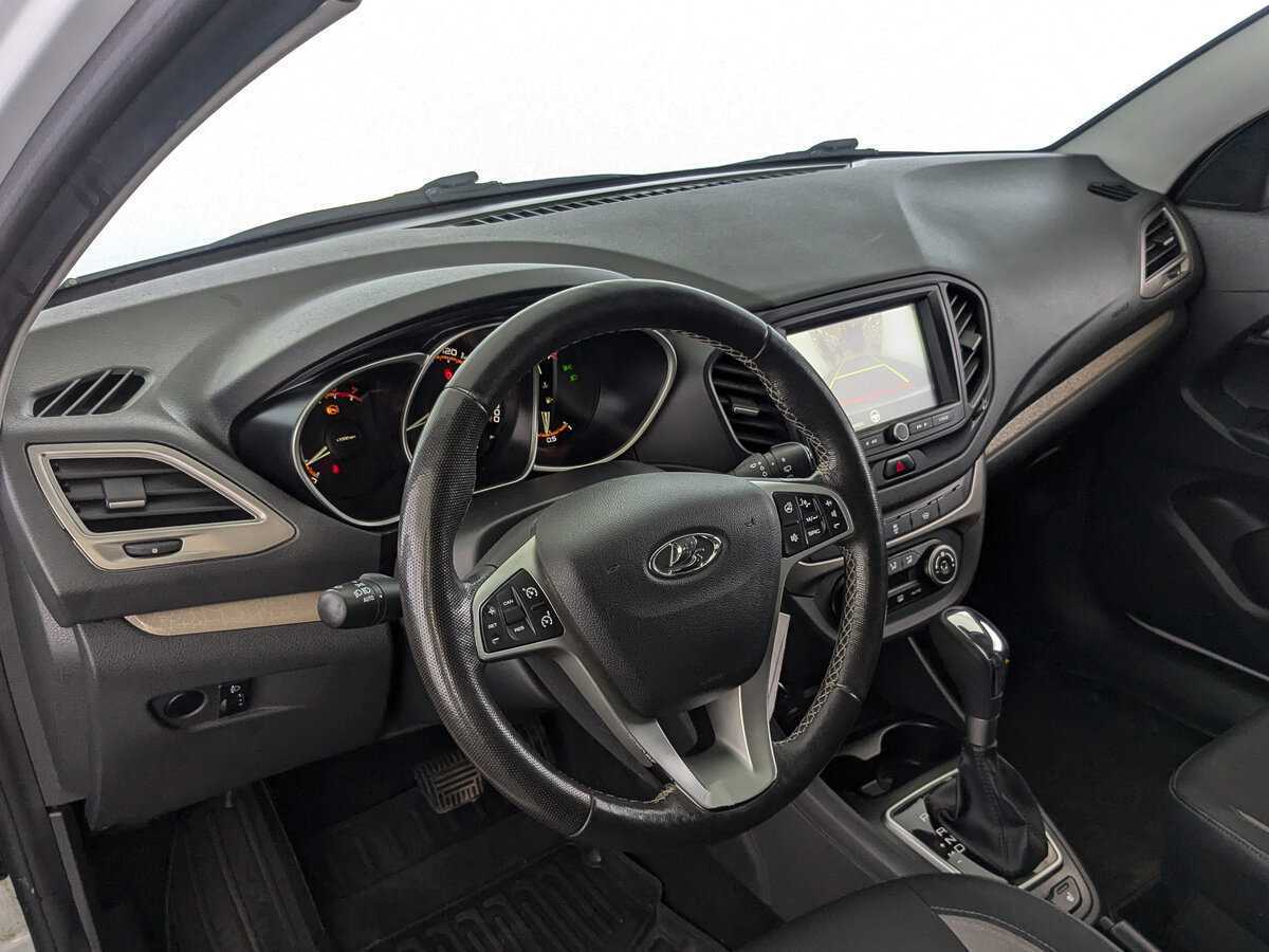 Купить Lada (ВАЗ) Vesta с пробегом. Фото: #13