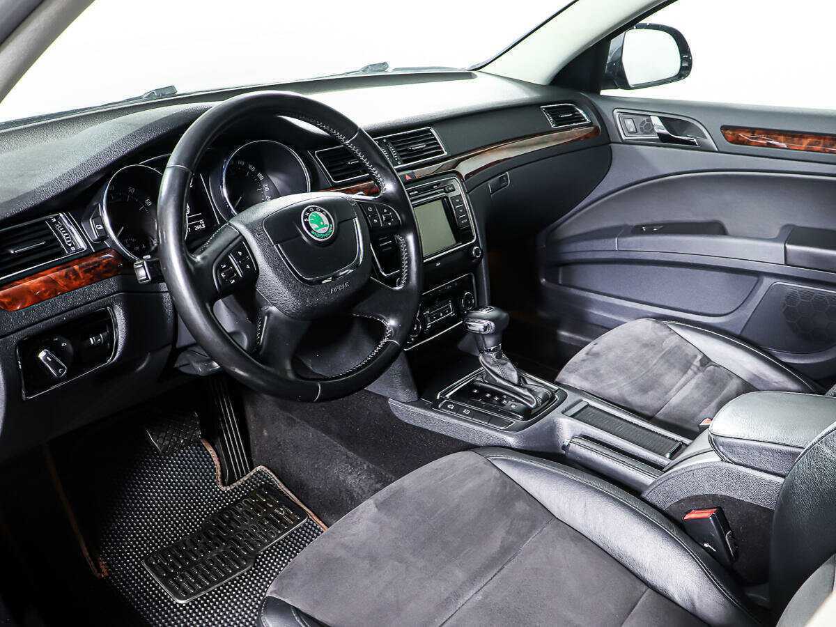 Купить Skoda Superb с пробегом. Фото: #15