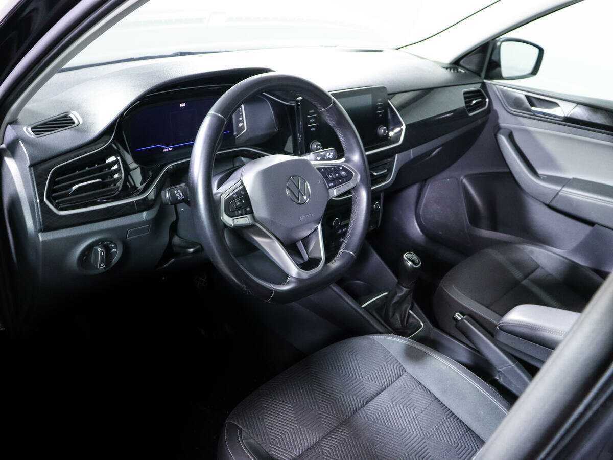 Купить Volkswagen Polo с пробегом. Фото: #11