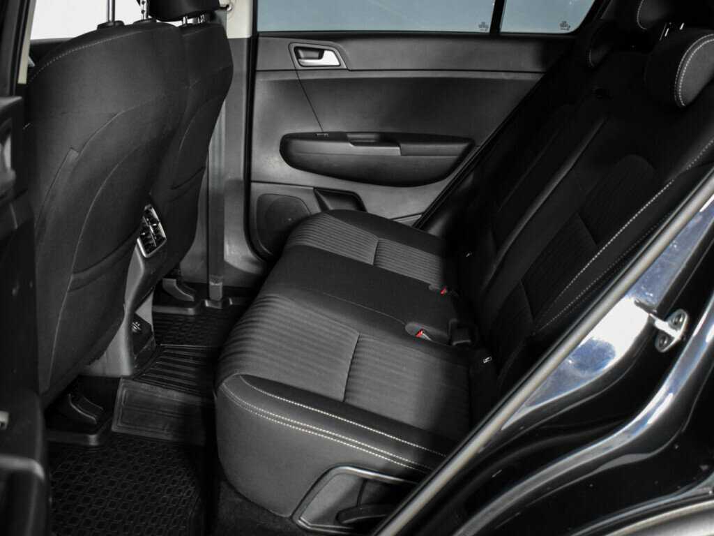 Купить Kia Sportage с пробегом. Фото: #9