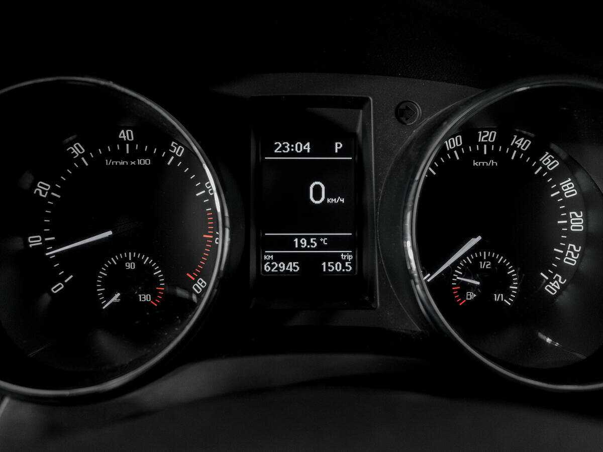 Купить Skoda Yeti с пробегом. Фото: #10