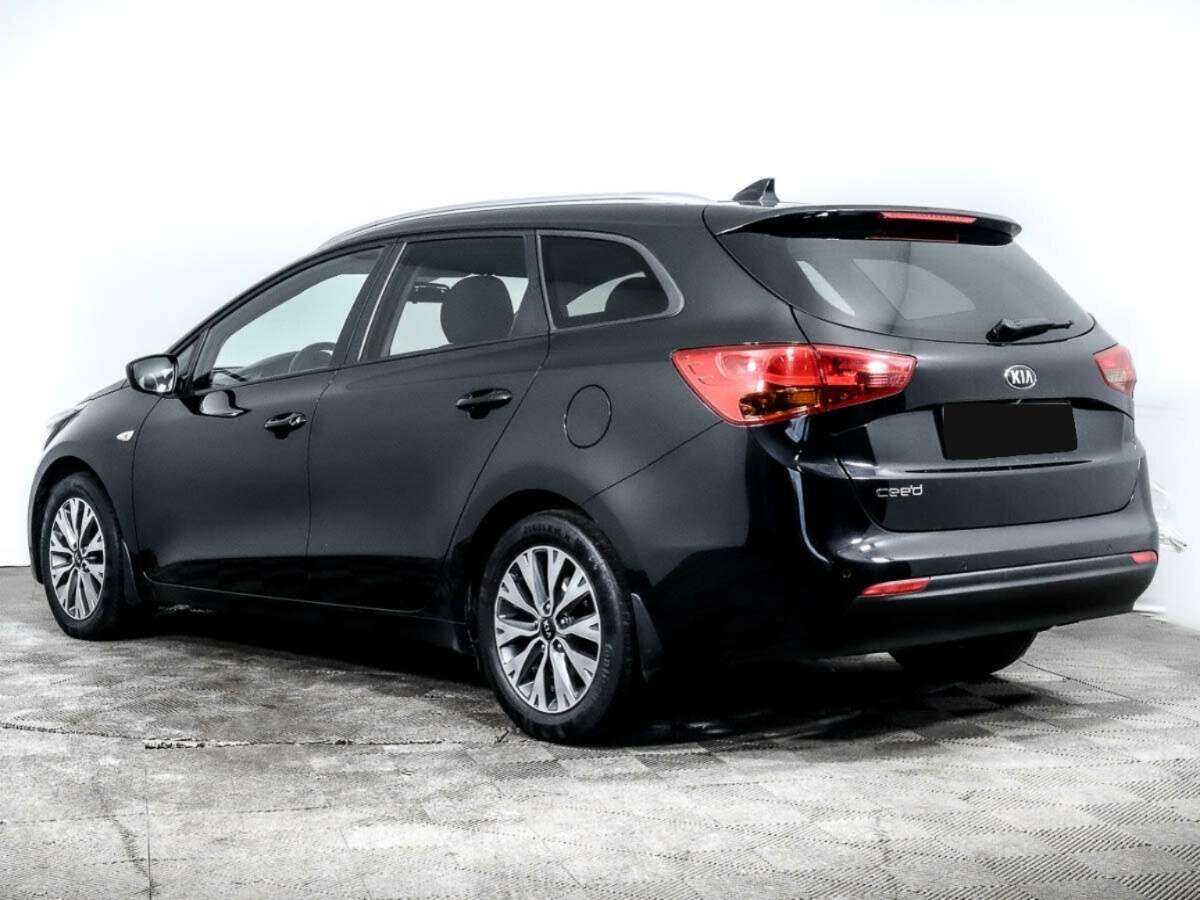 Купить Kia Ceed с пробегом. Фото: #4