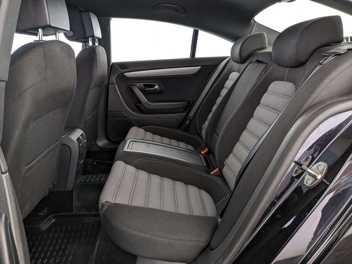 Купить Volkswagen Passat CC с пробегом. Фото: #13