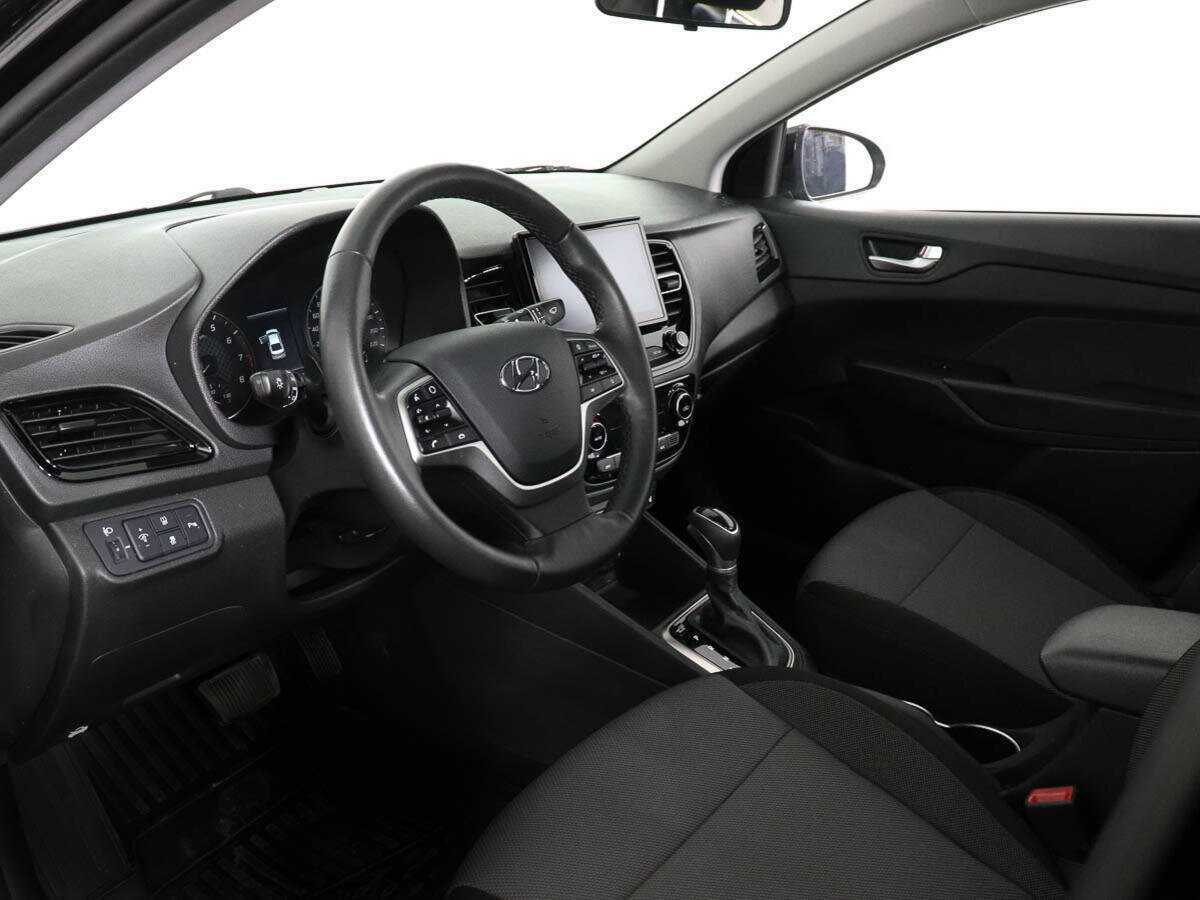 Купить Hyundai Solaris с пробегом. Фото: #7