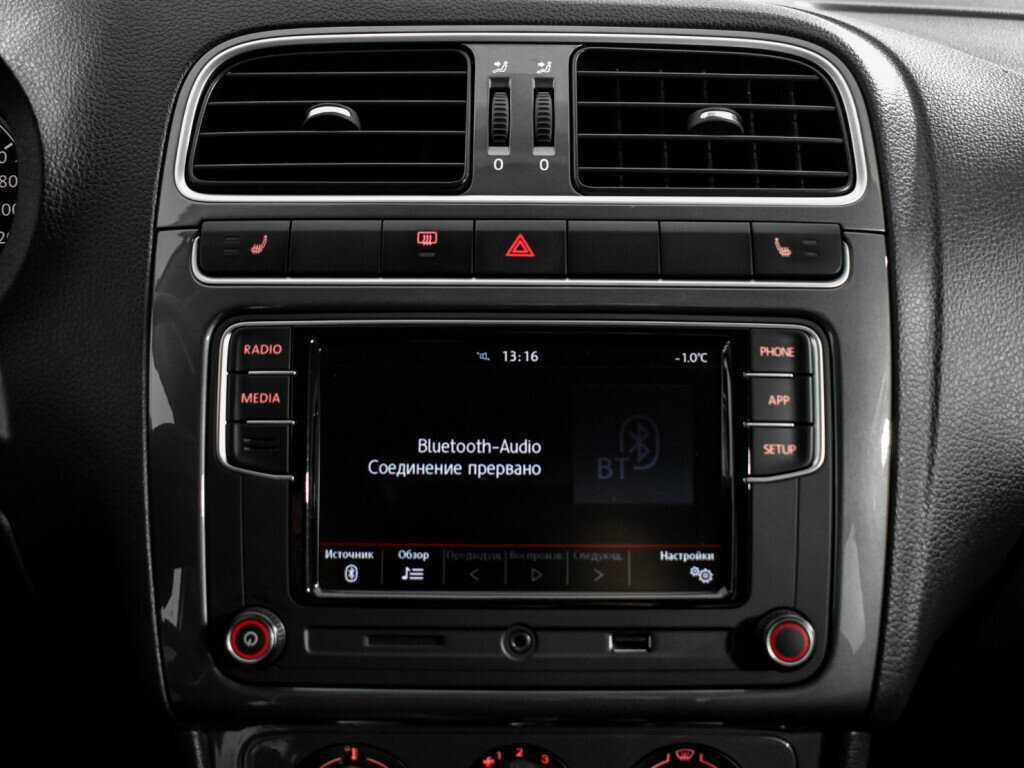 Купить Volkswagen Polo с пробегом. Фото: #13