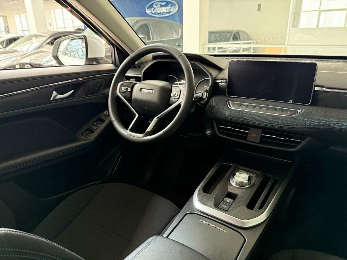 Купить Haval Jolion с пробегом. Фото: #16