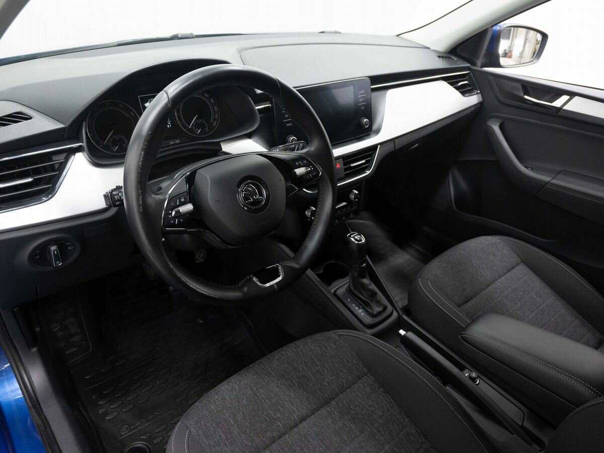 Купить Skoda Rapid с пробегом. Фото: #8