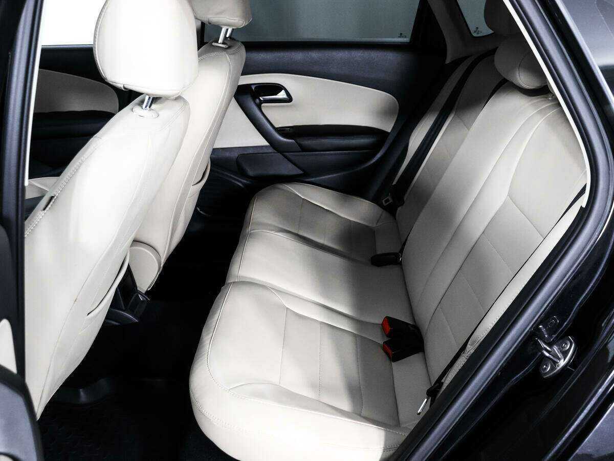 Купить Volkswagen Polo с пробегом. Фото: #7