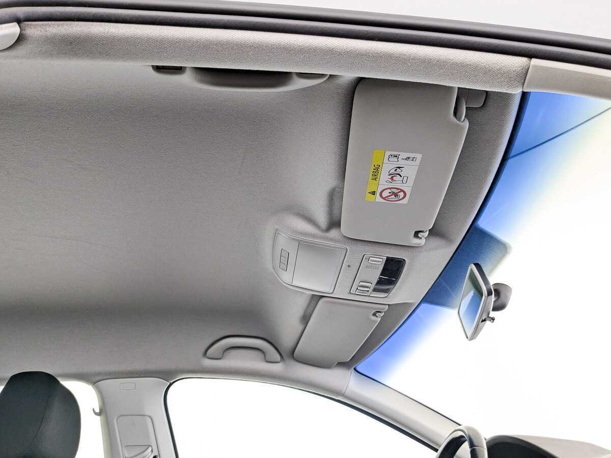 Купить Skoda Rapid с пробегом. Фото: #17