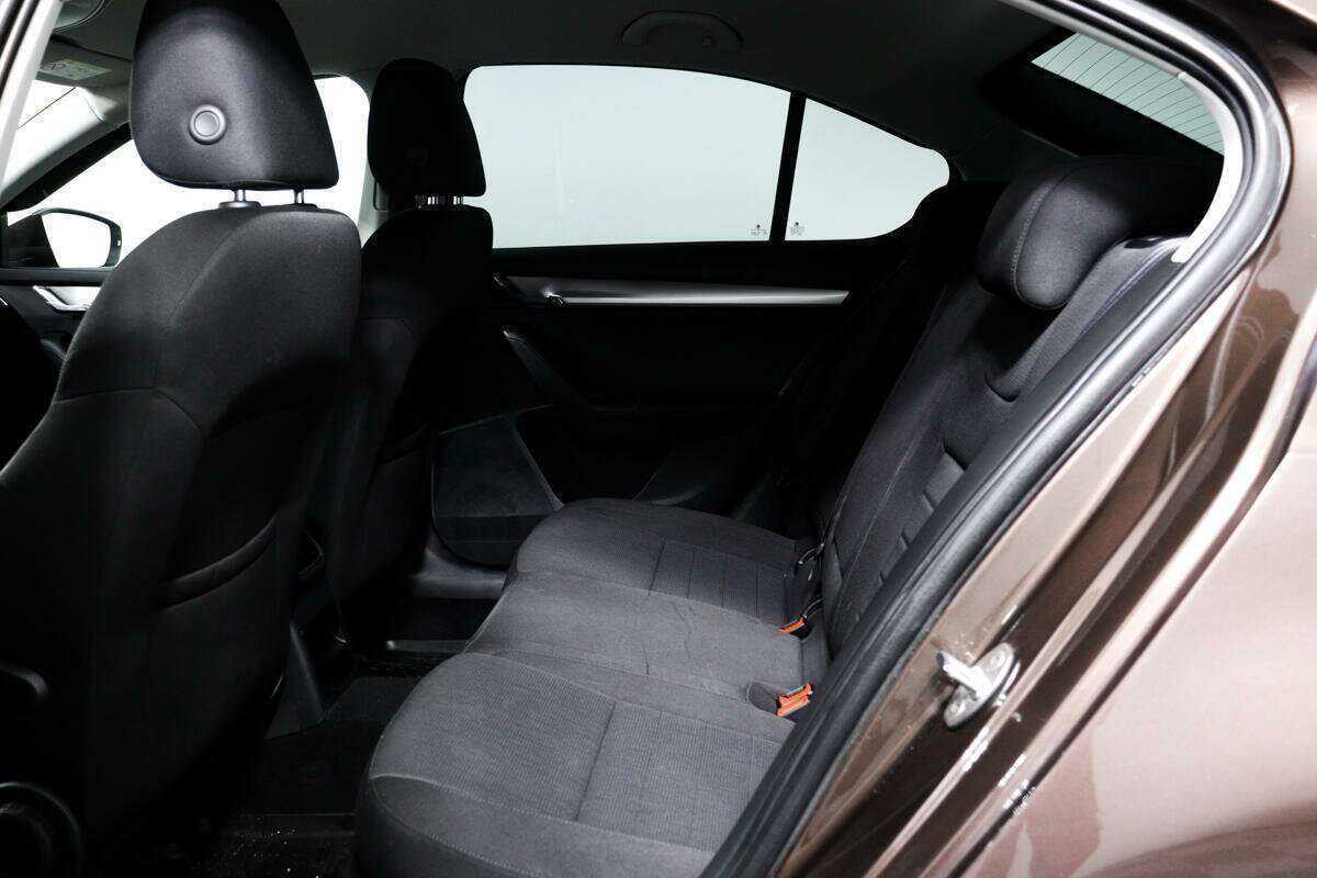 Купить Skoda Octavia с пробегом. Фото: #11