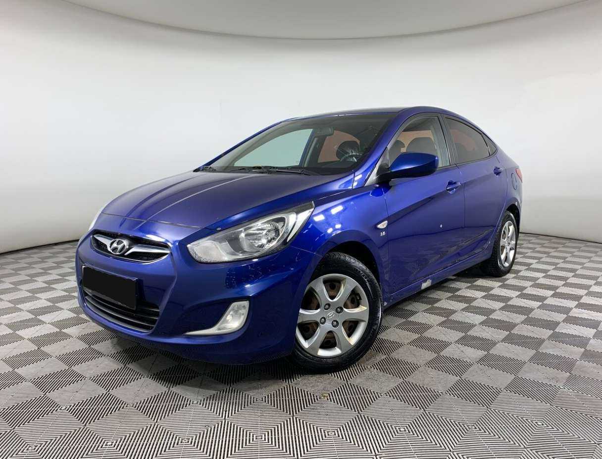 Купить Hyundai Solaris с пробегом. Фото: #0
