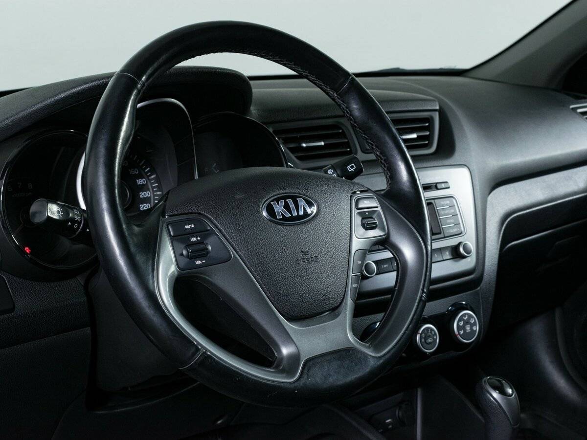 Купить Kia Rio с пробегом. Фото: #11