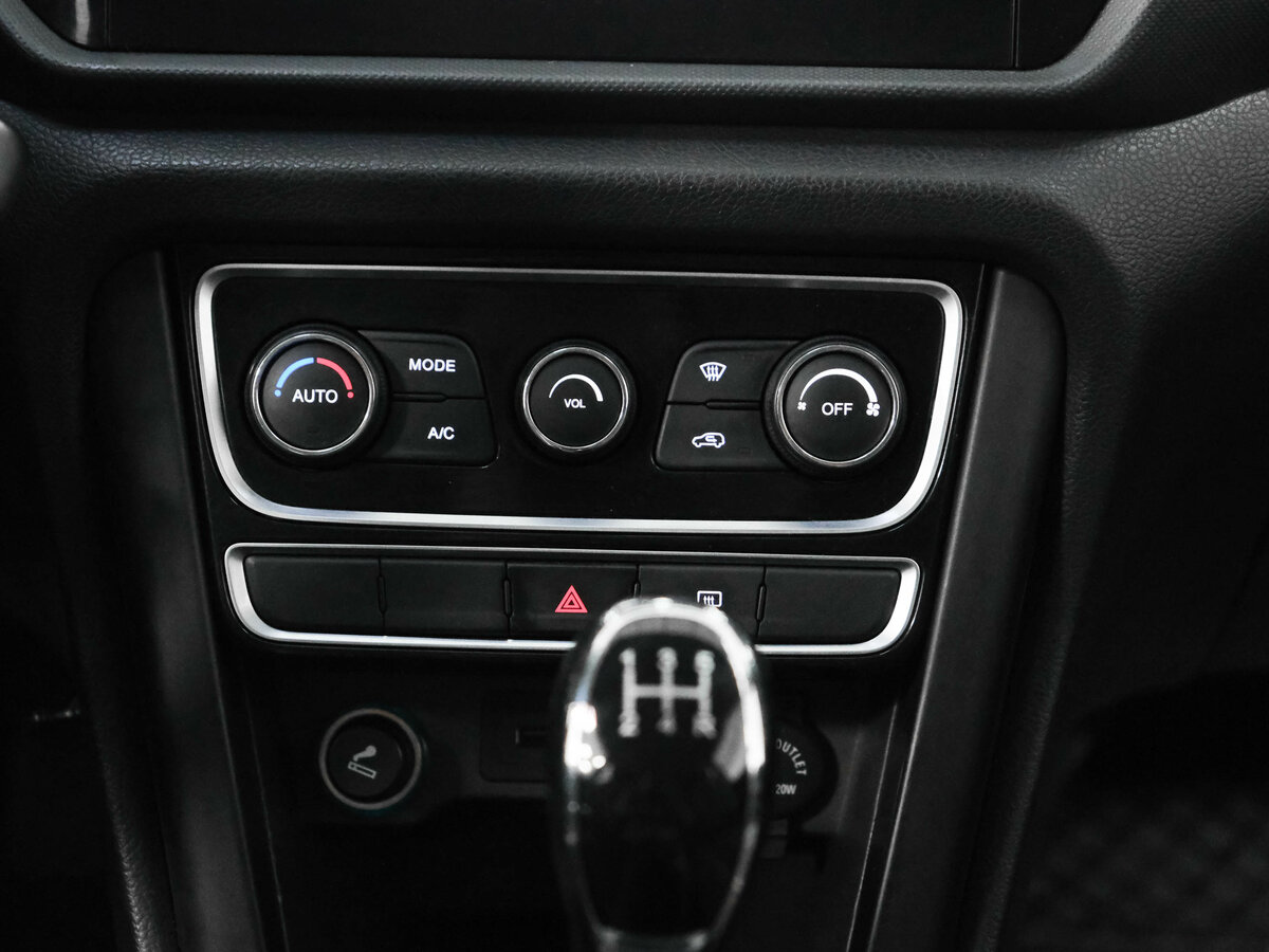 Купить Chery Tiggo 3 с пробегом. Фото: #17