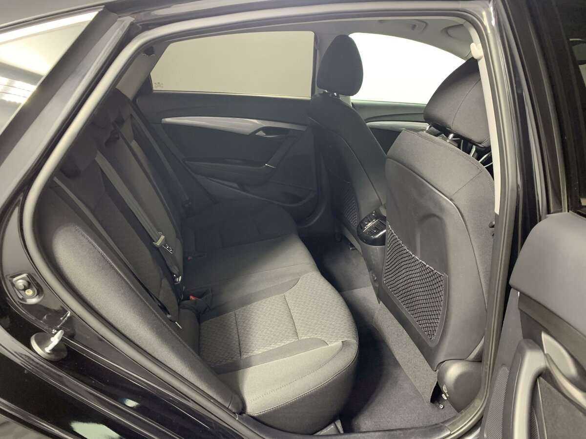 Купить Hyundai i40 с пробегом. Фото: #14