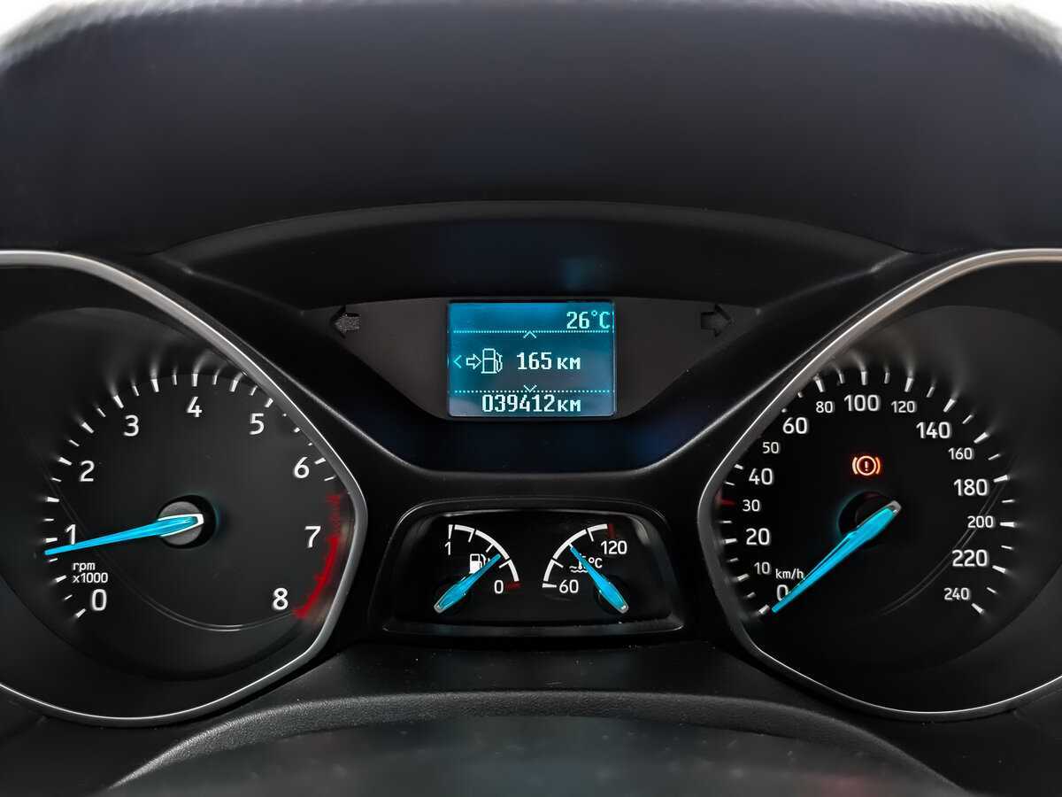 Купить Ford Focus с пробегом. Фото: #11