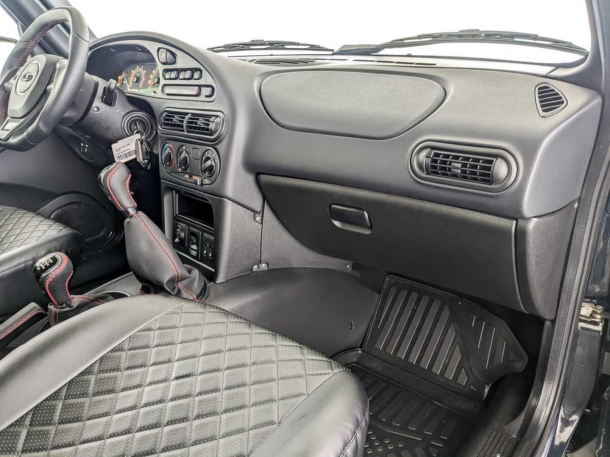 Купить Lada (ВАЗ) Niva с пробегом. Фото: #7