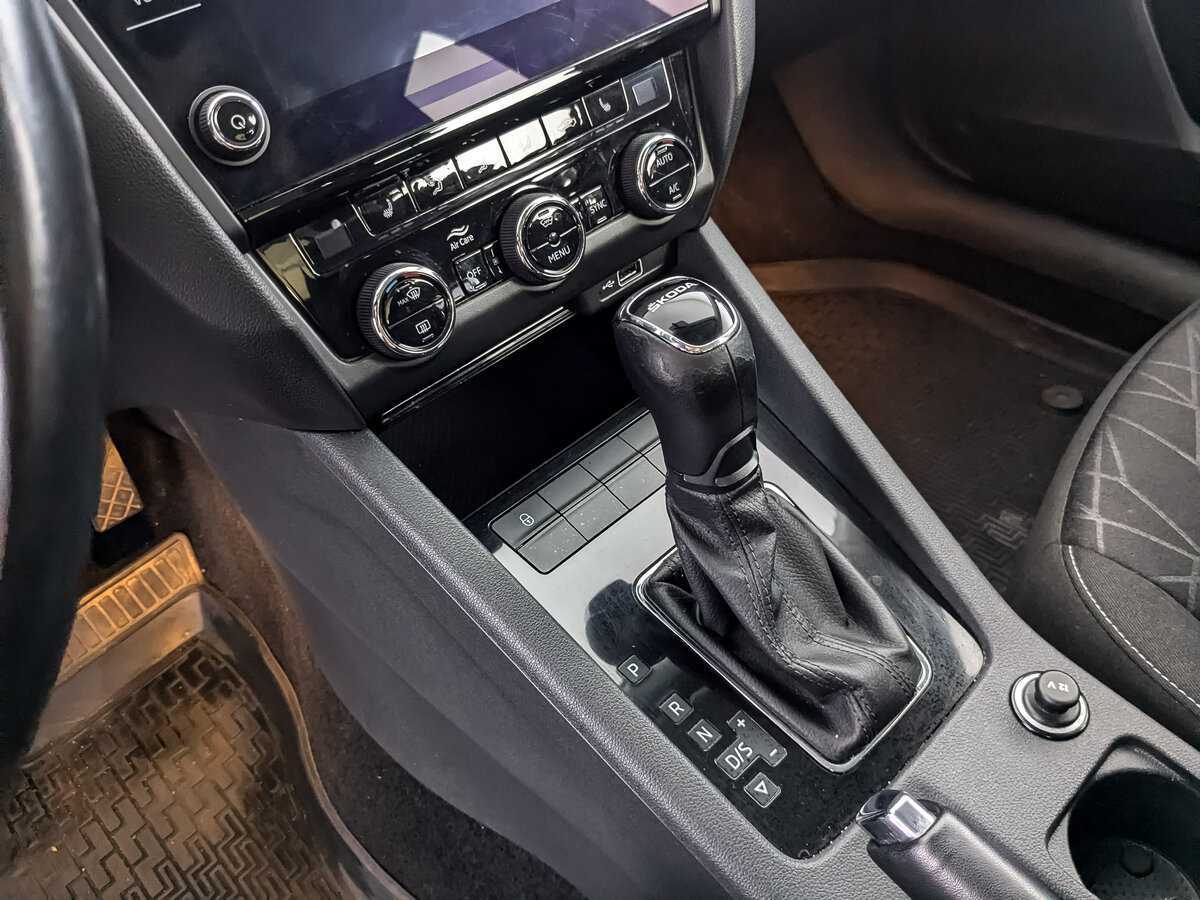 Купить Skoda Octavia с пробегом. Фото: #15