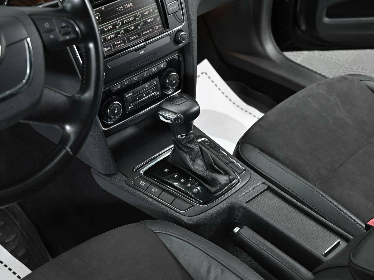 Купить Skoda Superb с пробегом. Фото: #8