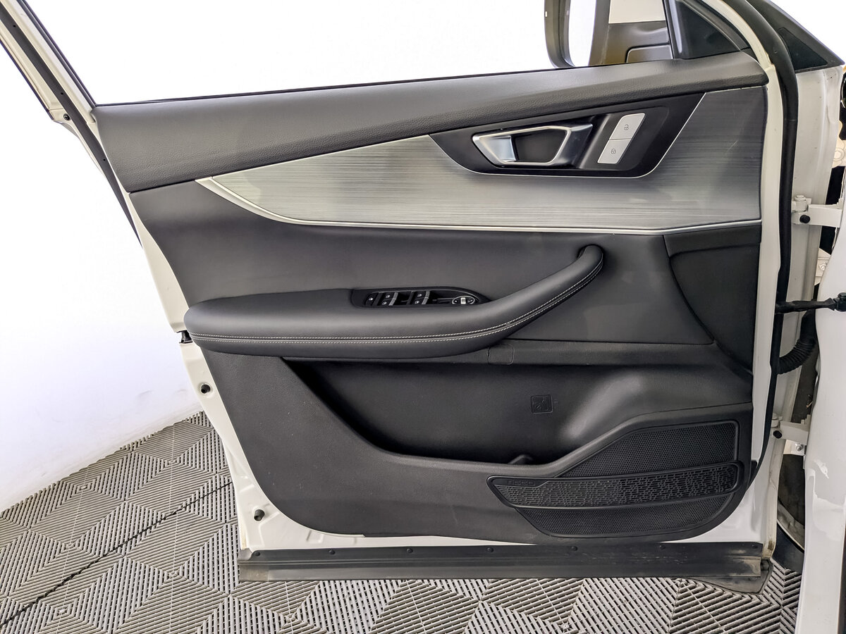 Купить Chery Tiggo 7 Pro Max с пробегом. Фото: #17