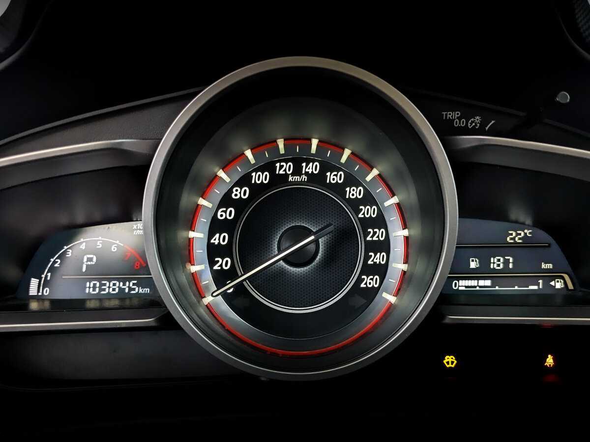 Купить Mazda 3 с пробегом. Фото: #10