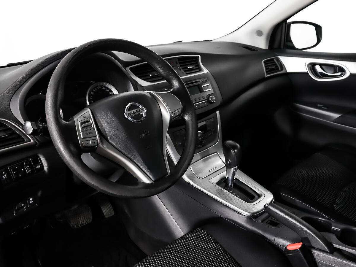 Купить Nissan Sentra с пробегом. Фото: #8
