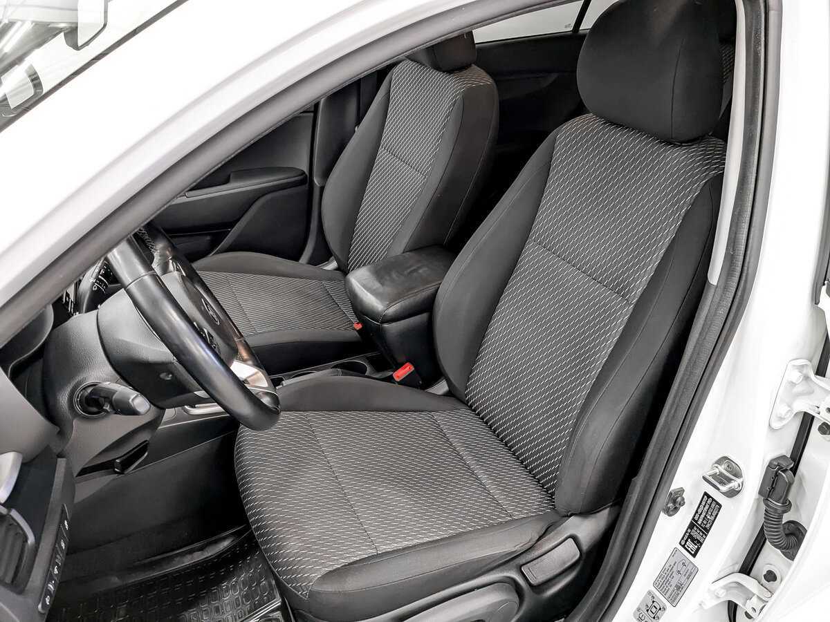 Купить Kia Rio с пробегом. Фото: #17