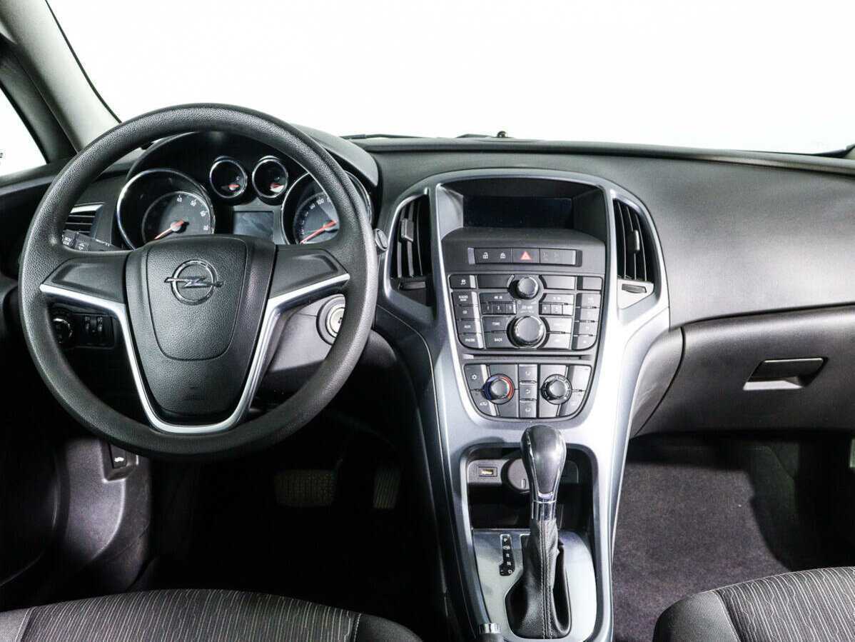 Купить Opel Astra с пробегом. Фото: #11