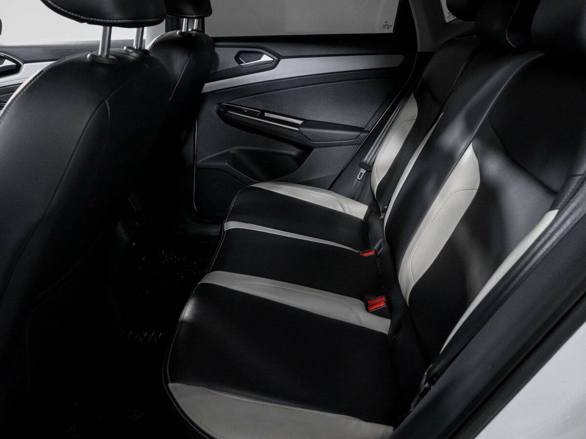 Купить Jetta VS5 с пробегом. Фото: #9