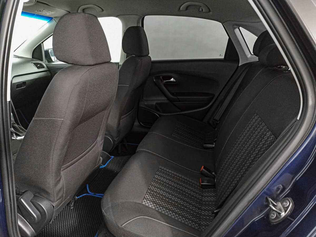 Купить Volkswagen Polo с пробегом. Фото: #11