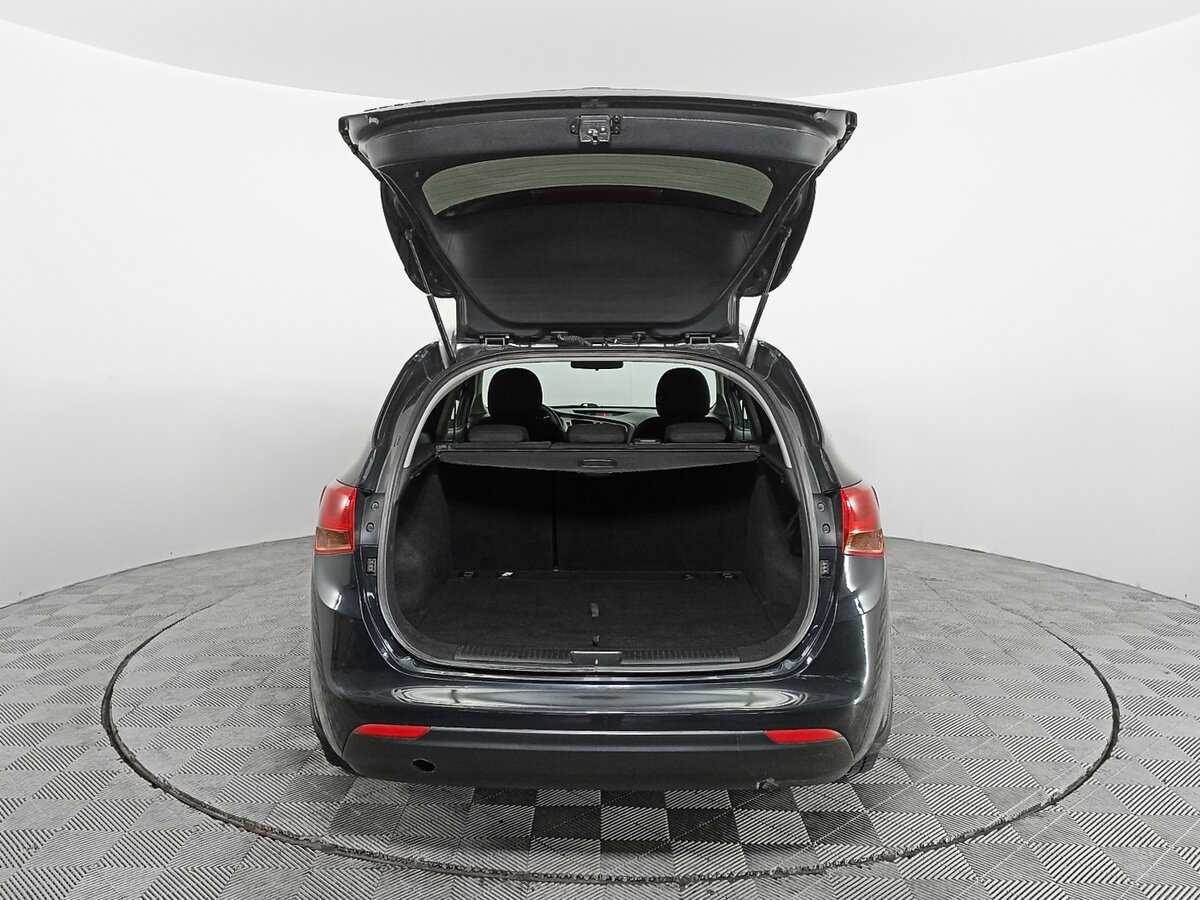 Купить Kia Ceed с пробегом. Фото: #9