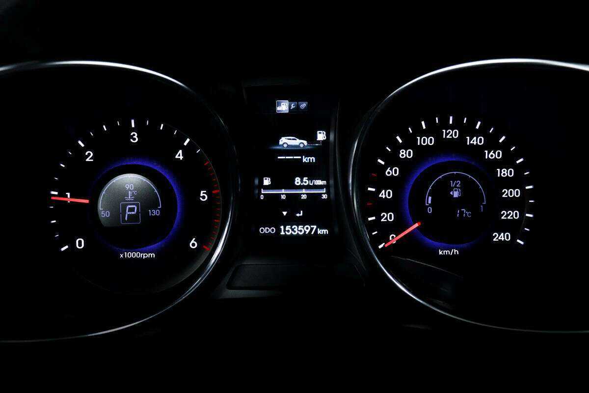 Купить Hyundai Santa Fe с пробегом. Фото: #9