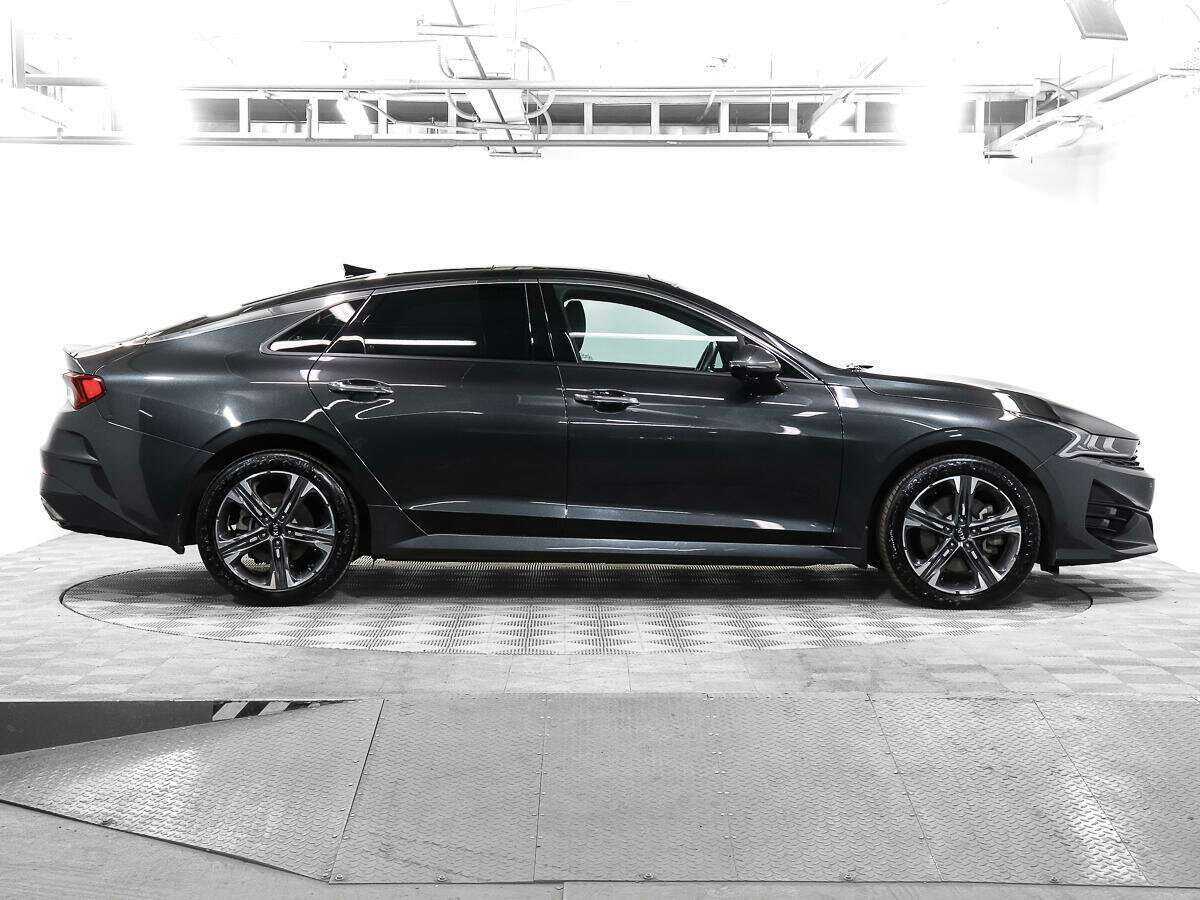 Купить Kia K5 с пробегом. Фото: #3