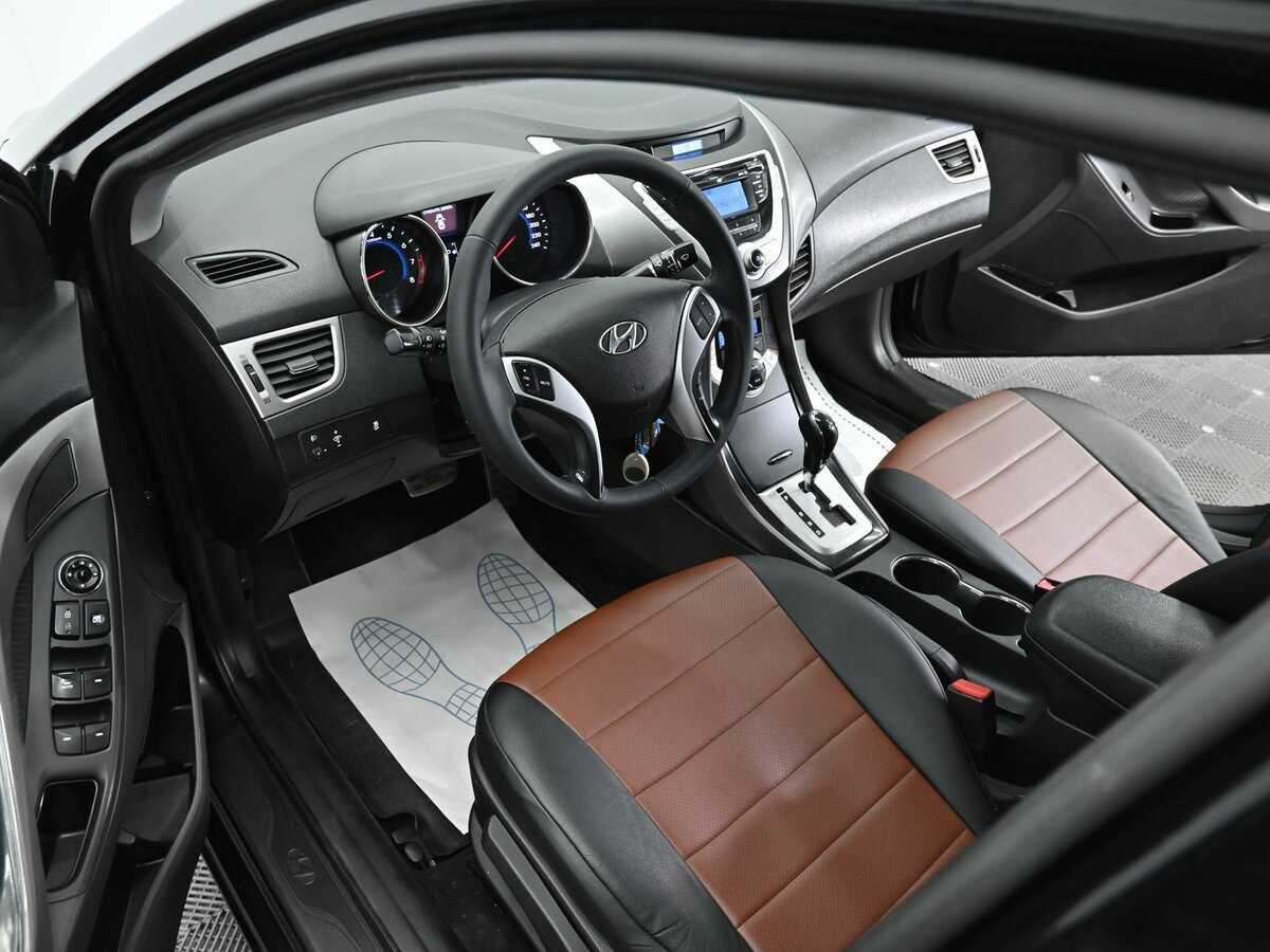 Купить Hyundai Elantra с пробегом. Фото: #7