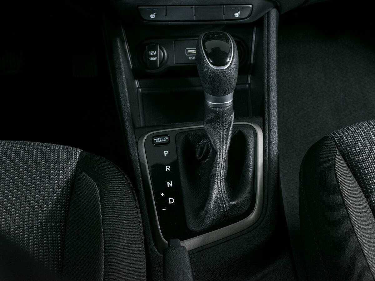 Купить Hyundai Solaris с пробегом. Фото: #12