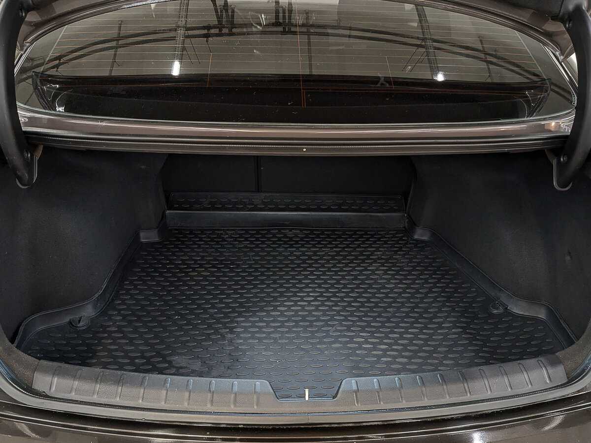 Купить Hyundai i40 с пробегом. Фото: #9