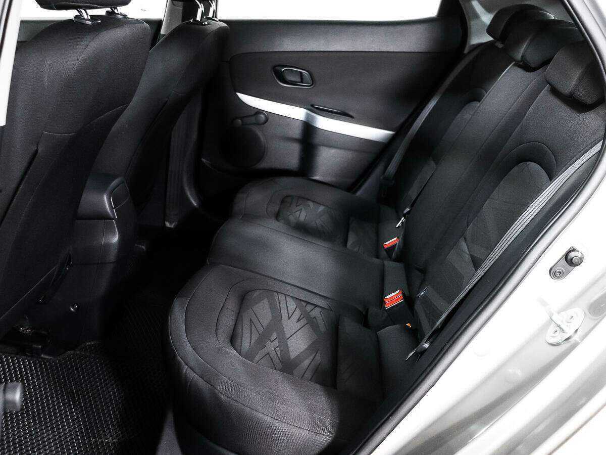 Купить Kia Ceed с пробегом. Фото: #8