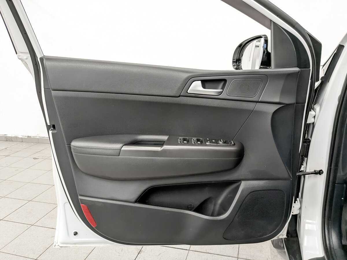 Купить Kia Sportage с пробегом. Фото: #16