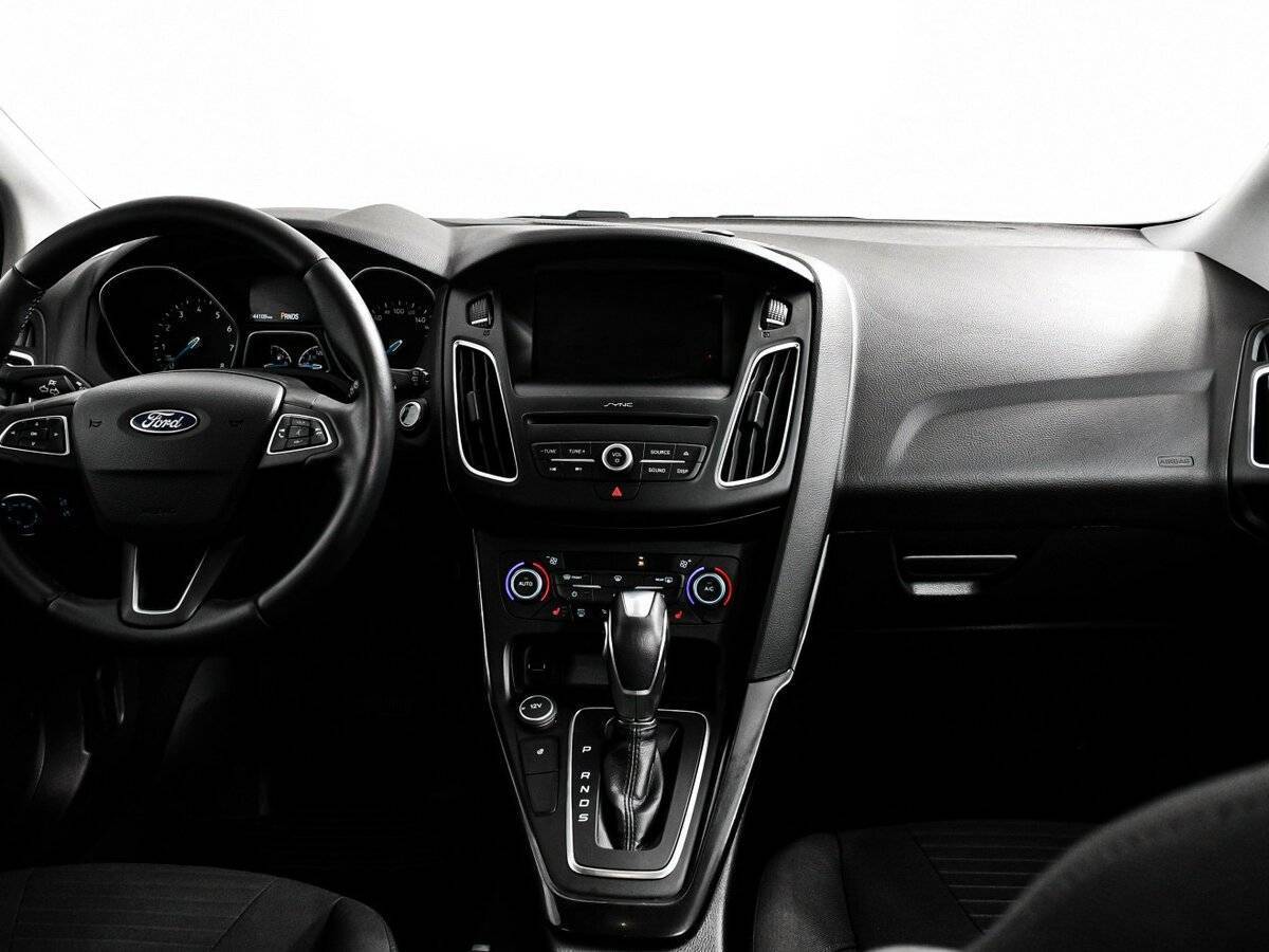 Купить Ford Focus с пробегом. Фото: #10