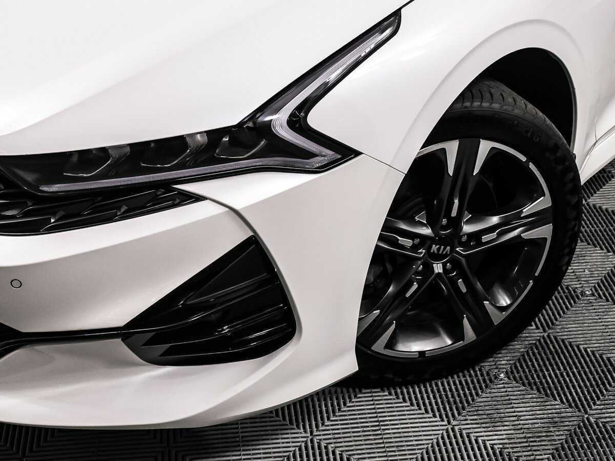 Купить Kia K5 с пробегом. Фото: #14