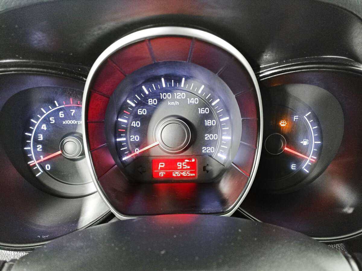 Купить Kia Rio с пробегом. Фото: #10