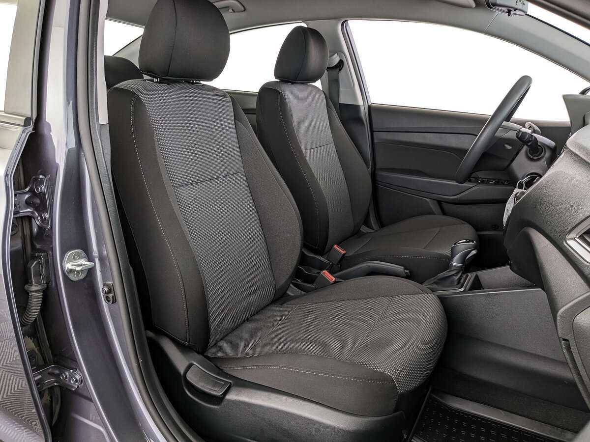 Купить Hyundai Solaris с пробегом. Фото: #21