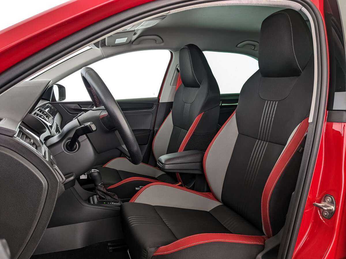 Купить Skoda Rapid с пробегом. Фото: #14