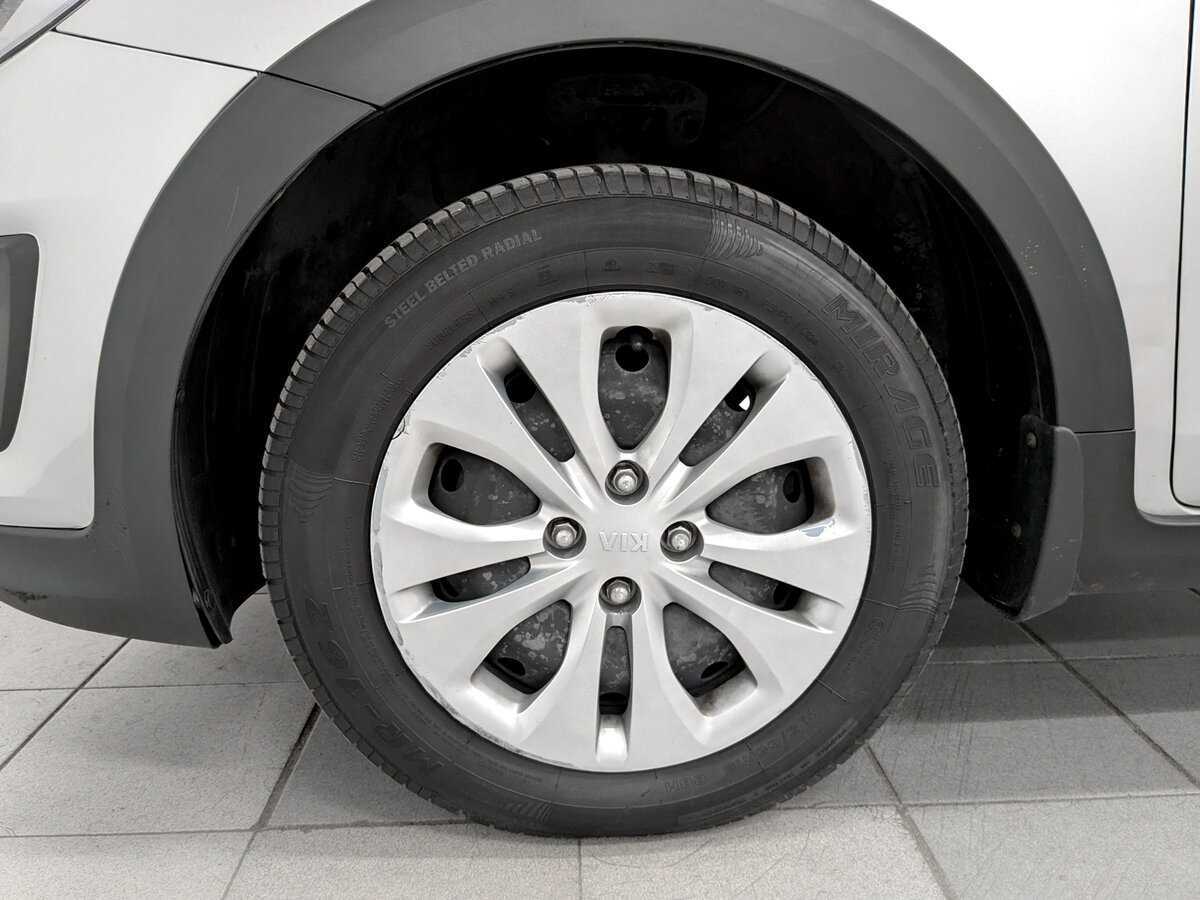 Купить Kia Rio с пробегом. Фото: #17