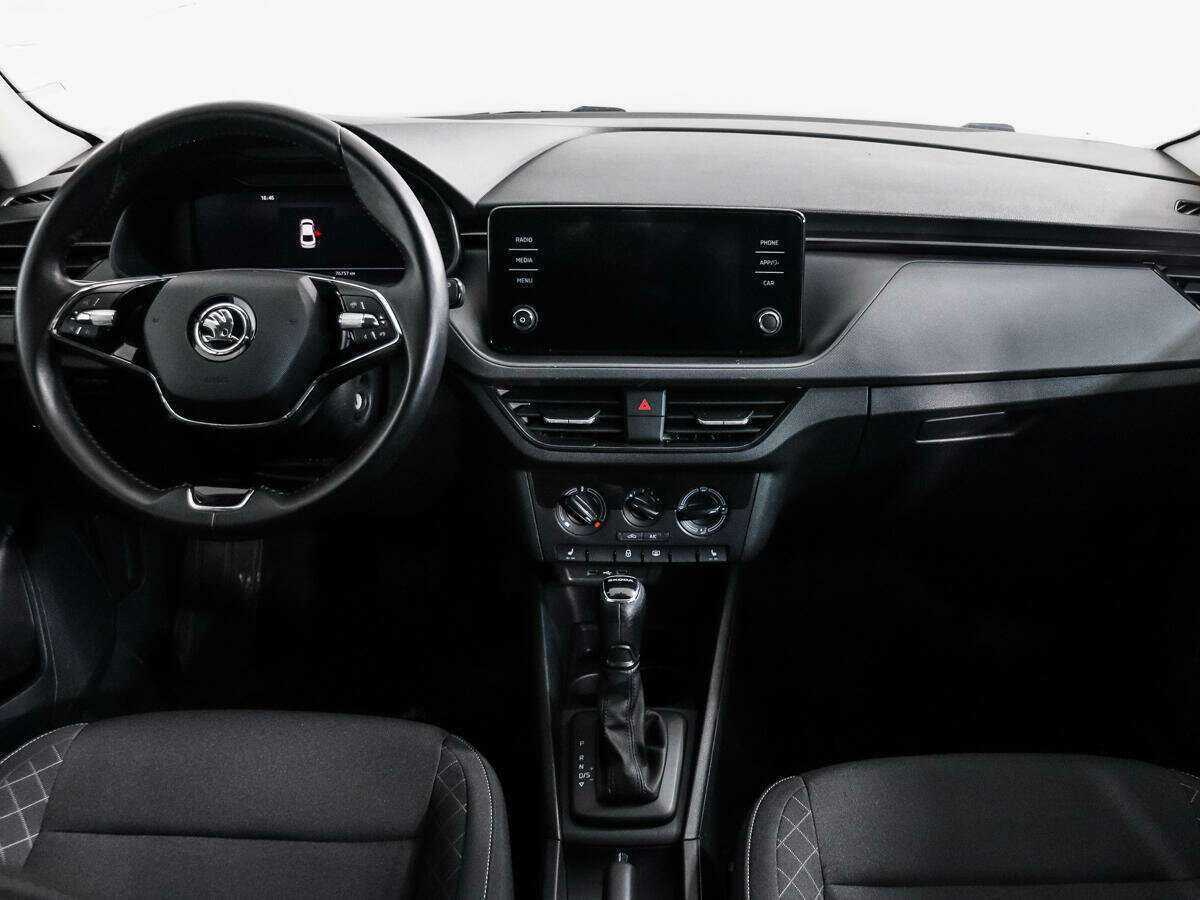 Купить Skoda Rapid с пробегом. Фото: #8