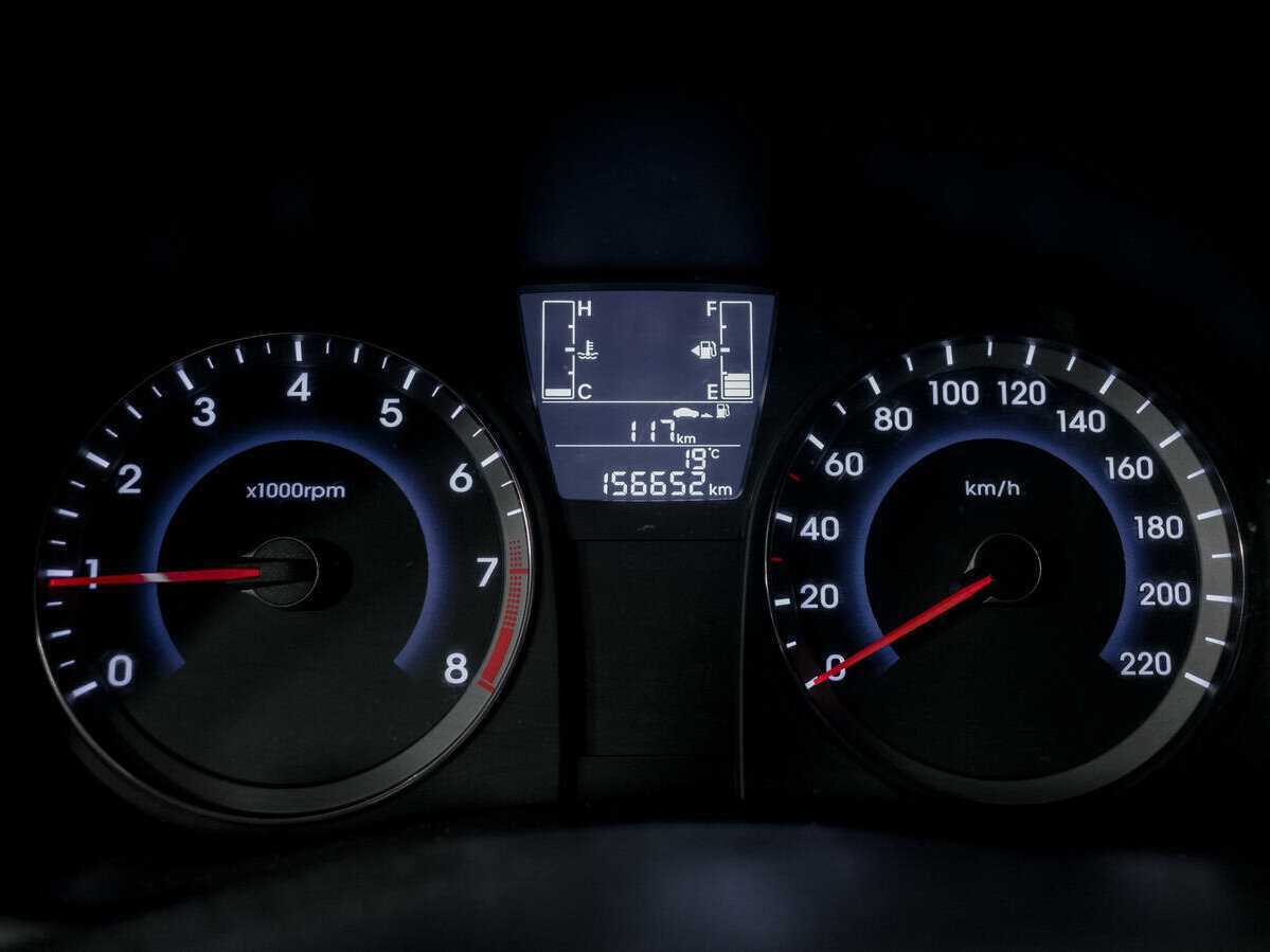 Купить Hyundai Solaris с пробегом. Фото: #10