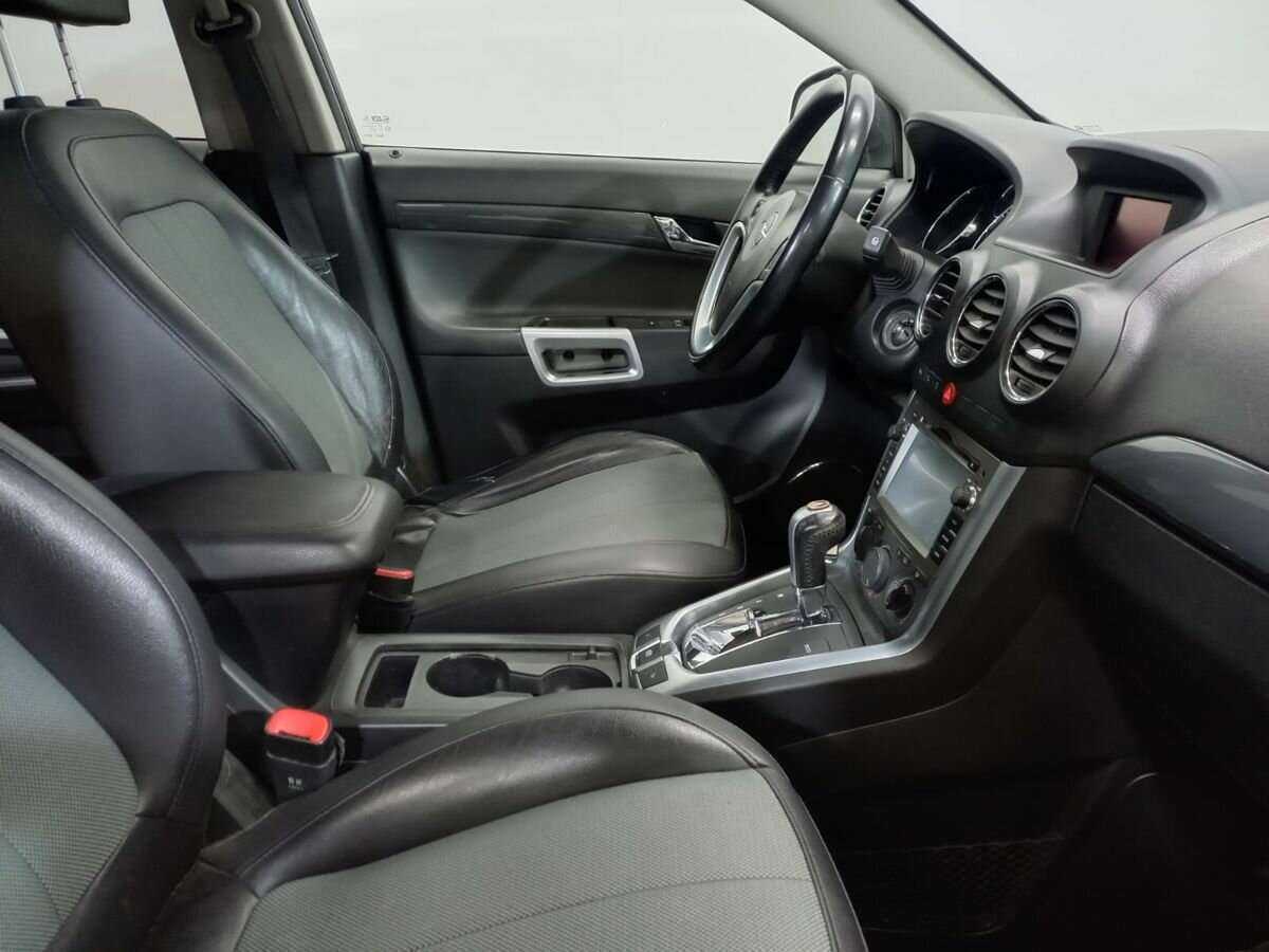 Купить Opel Antara с пробегом. Фото: #9