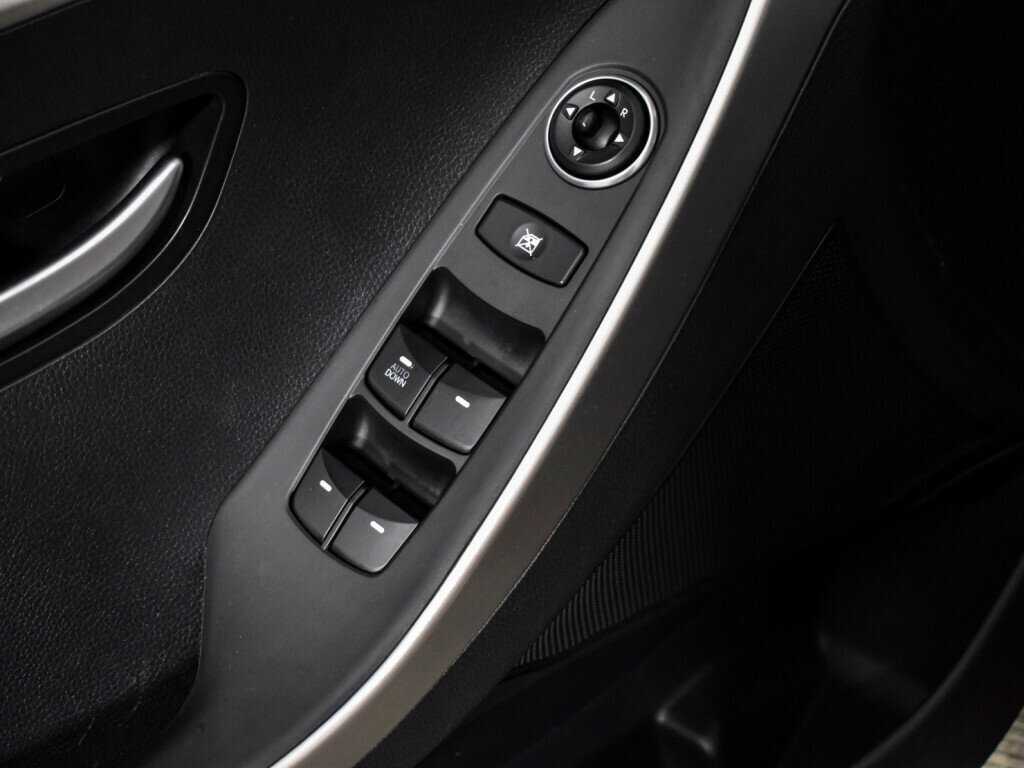 Купить Hyundai i30 с пробегом. Фото: #9