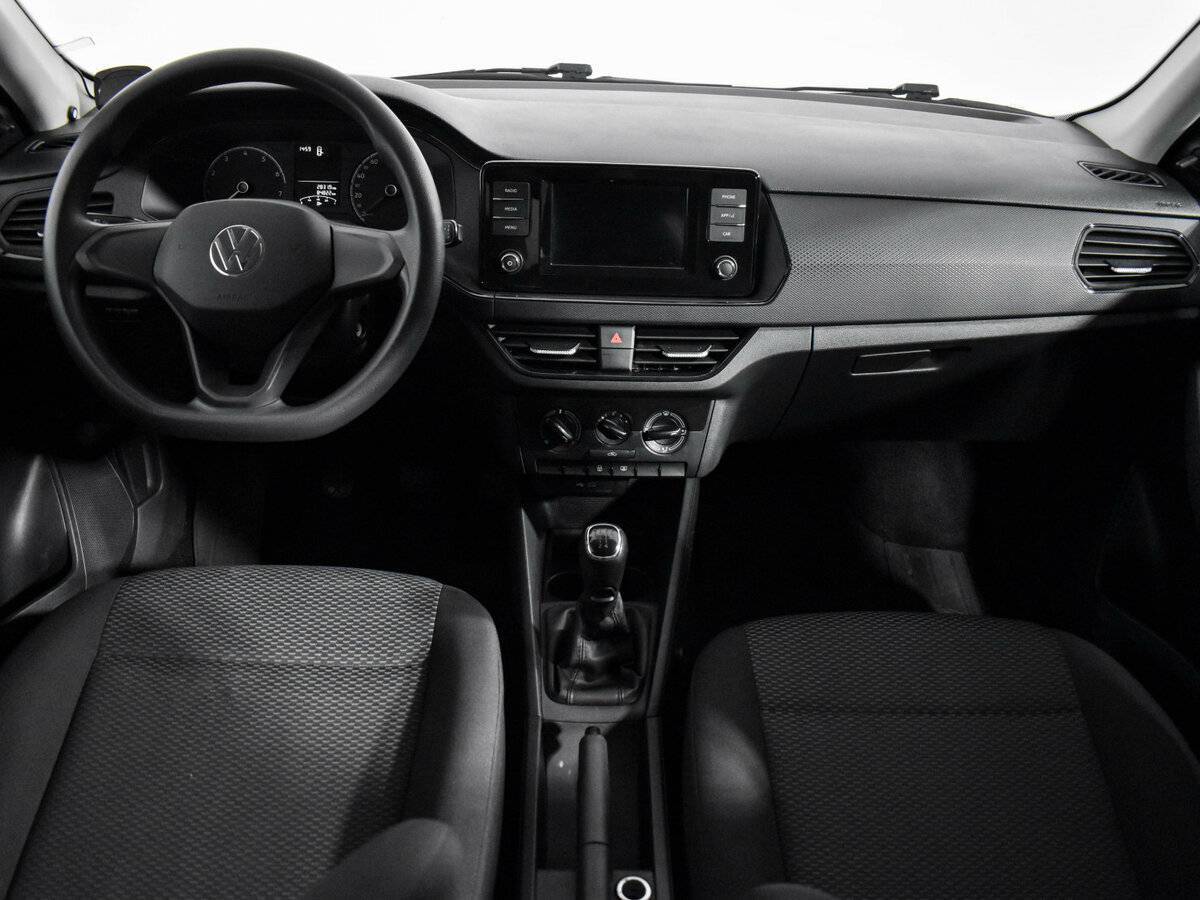 Купить Volkswagen Polo с пробегом. Фото: #13